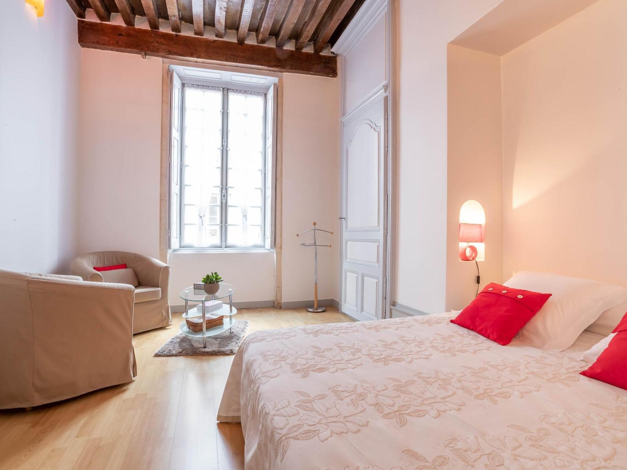 Residence Beaune Sweet Home, 4 Appartements D'Exception Avec Parking Inclus Phòng bức ảnh