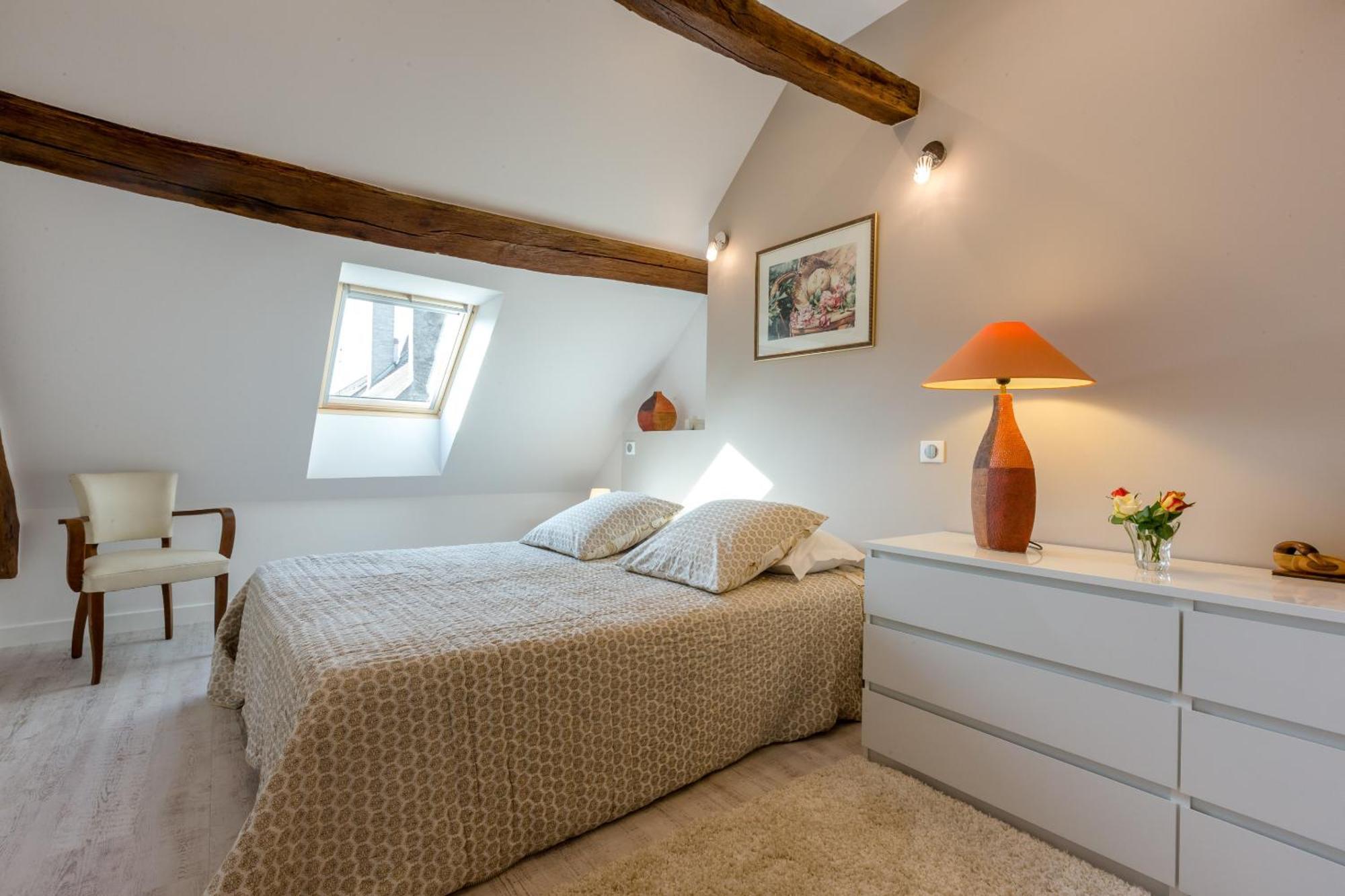 Residence Beaune Sweet Home, 4 Appartements D'Exception Avec Parking Inclus Phòng bức ảnh